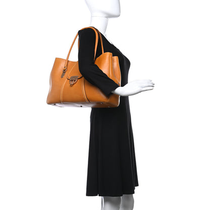 Gucci Smooth Calfskin Large Flap Tote Light Brown 2 of 10