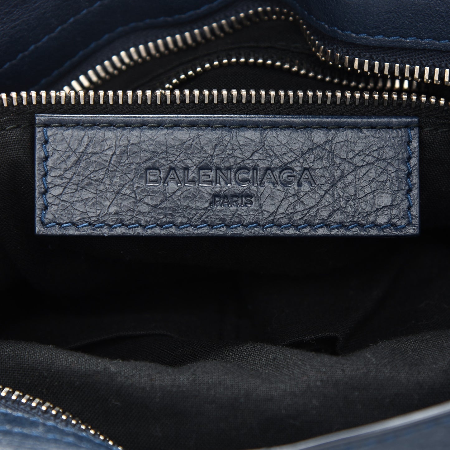 Agneau Giant 12 Silver Hardware City Bleu Obscur