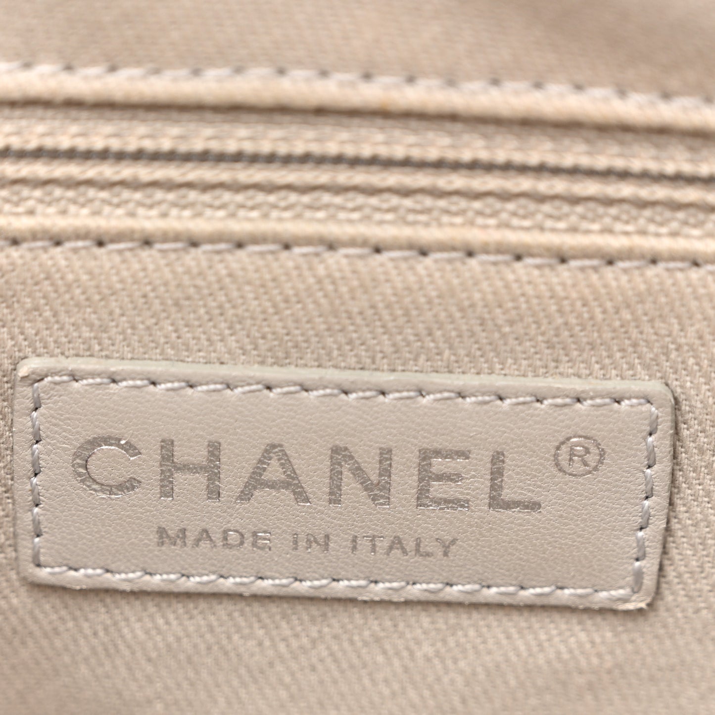 Caviar Quilted Medium Easy Flap Beige