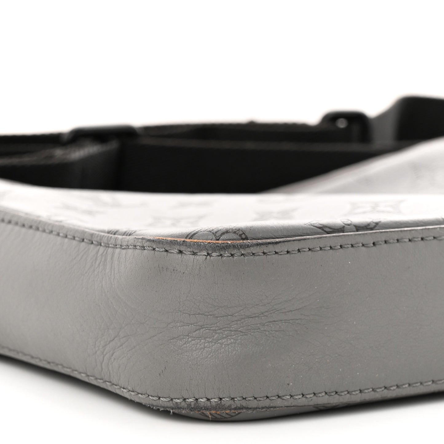 Calfskin Monogram Shadow Duo Messenger Anthracite Gray