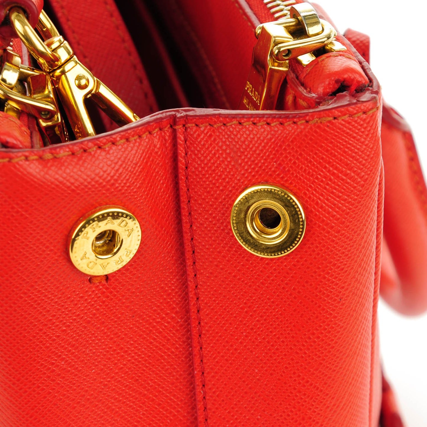Saffiano Mini Galleria Double Zip Tote Lacca