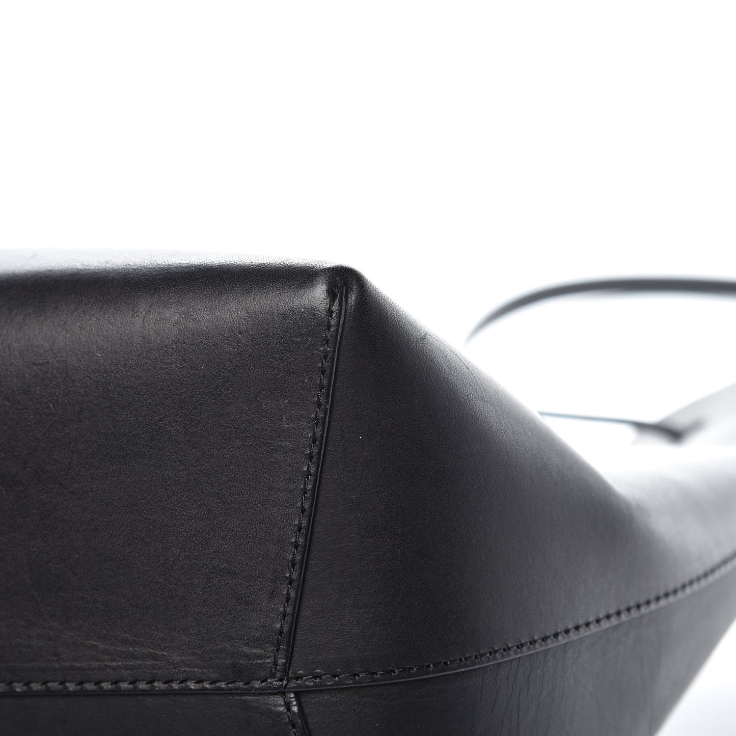 Vegetable Tanned Calfskin Bucket Bag Black Blu