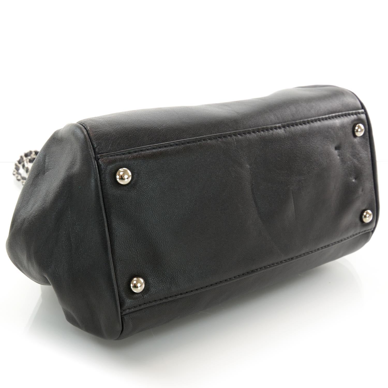 Chanel Lambskin Sensual Flap Black 4 of 7