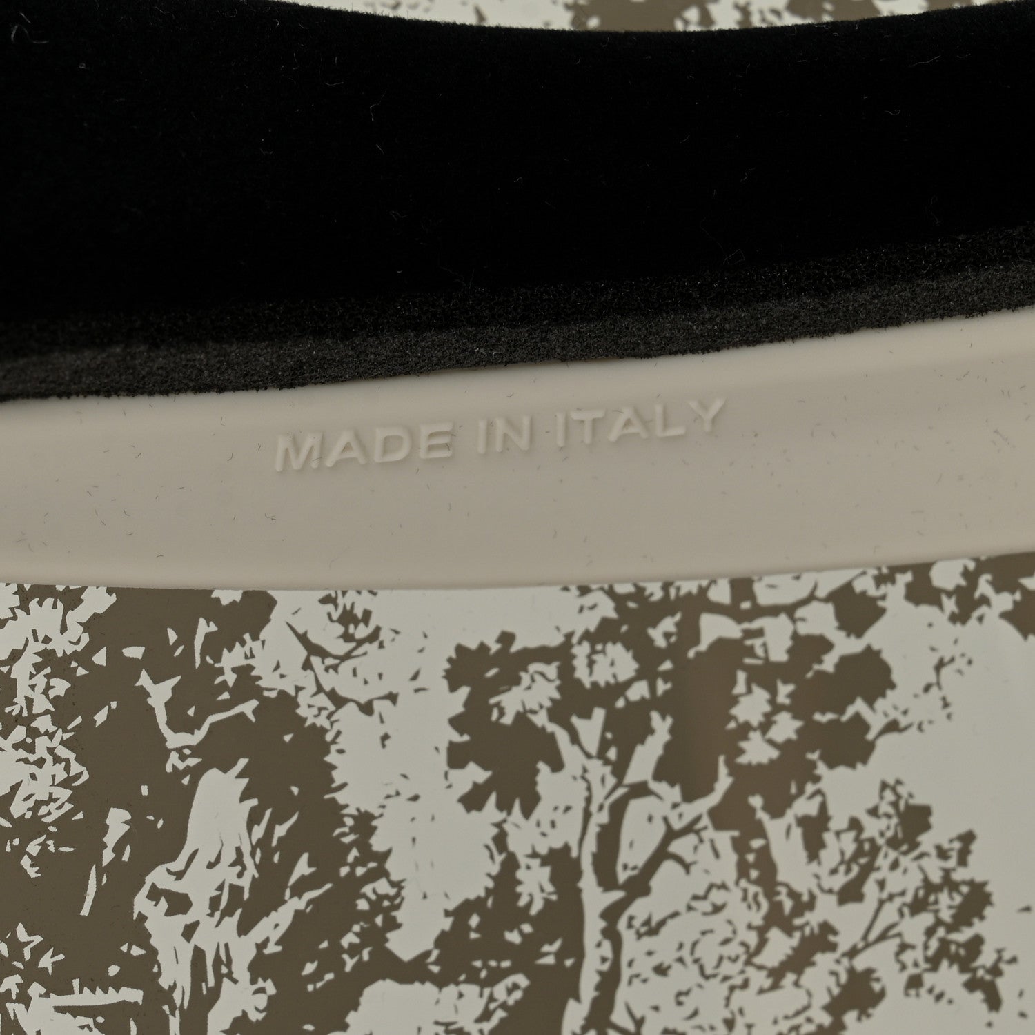 Christian Dior Toile de Jouy DiorClub V1U Sun Visor White 7 of 10