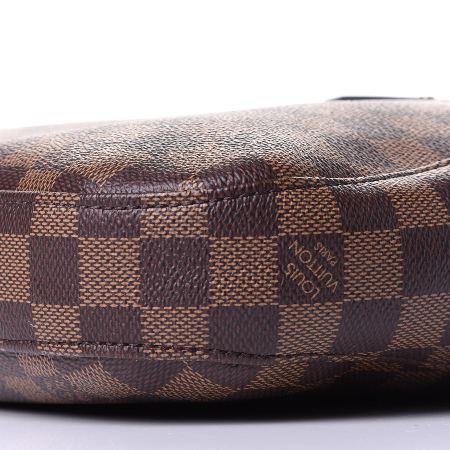 Louis Vuitton Damier Ebene South Bank Besace 10 of 10