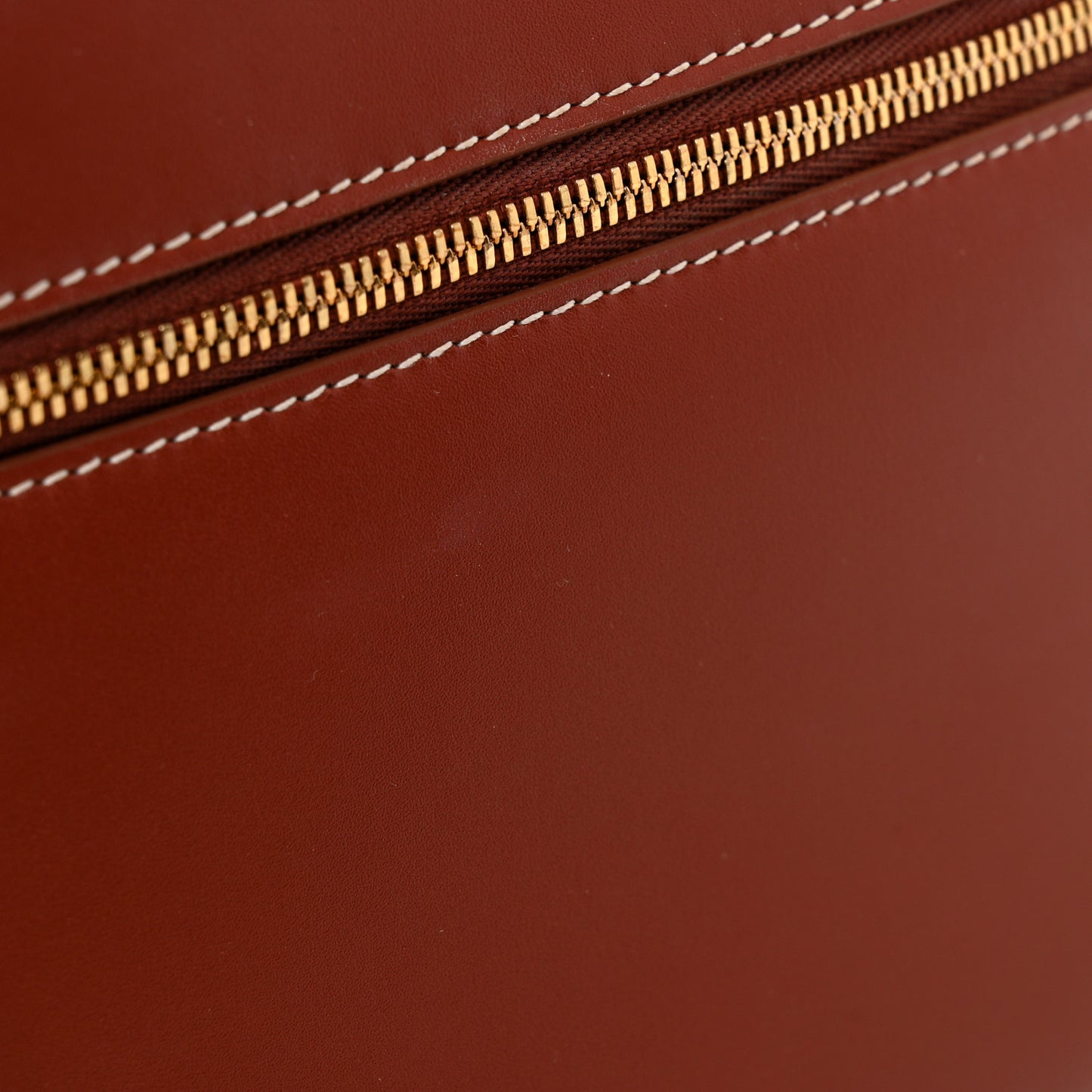 Saddle Calfskin Extra Bag L27 Deep Kummel
