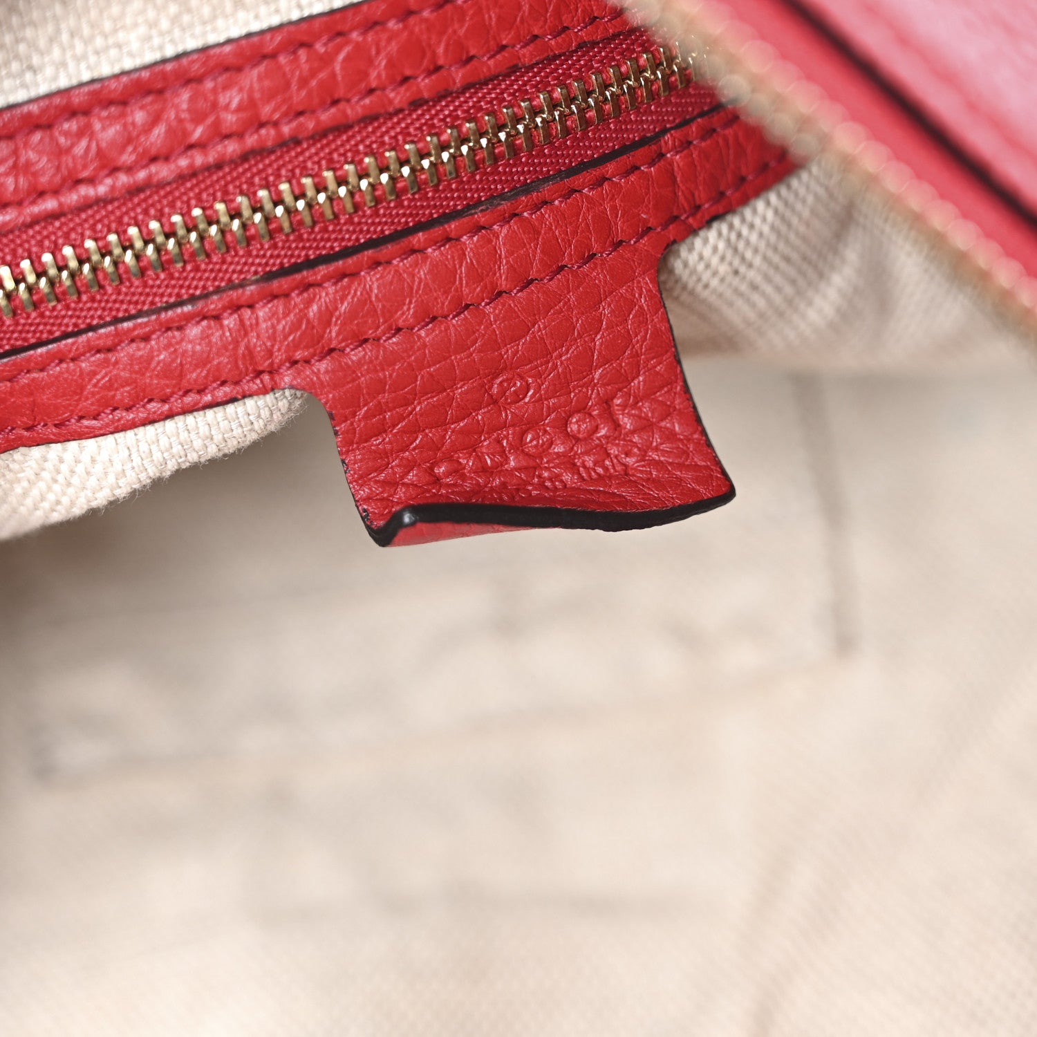 Gucci Pebbled Calfskin Large Soho Hobo Tabasco Red 6 of 10