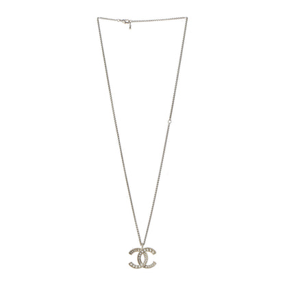 Chanel Pearl CC Pendant Necklace Gold 3 of 6