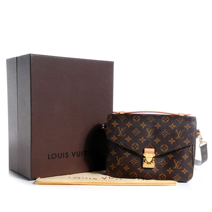 Louis Vuitton Monogram Pochette Metis 8 of 8