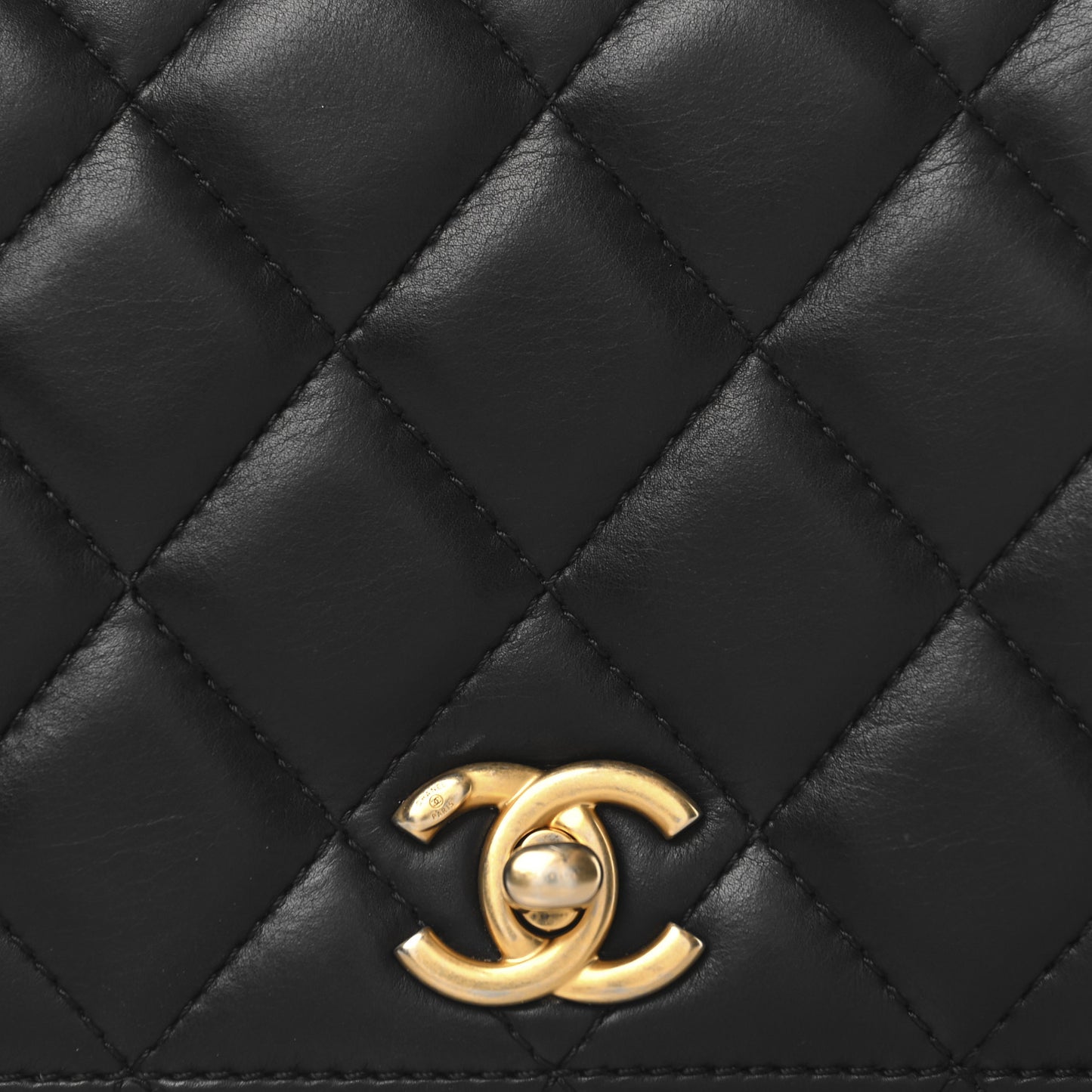 Lambskin Quilted CC Chain Flap Black