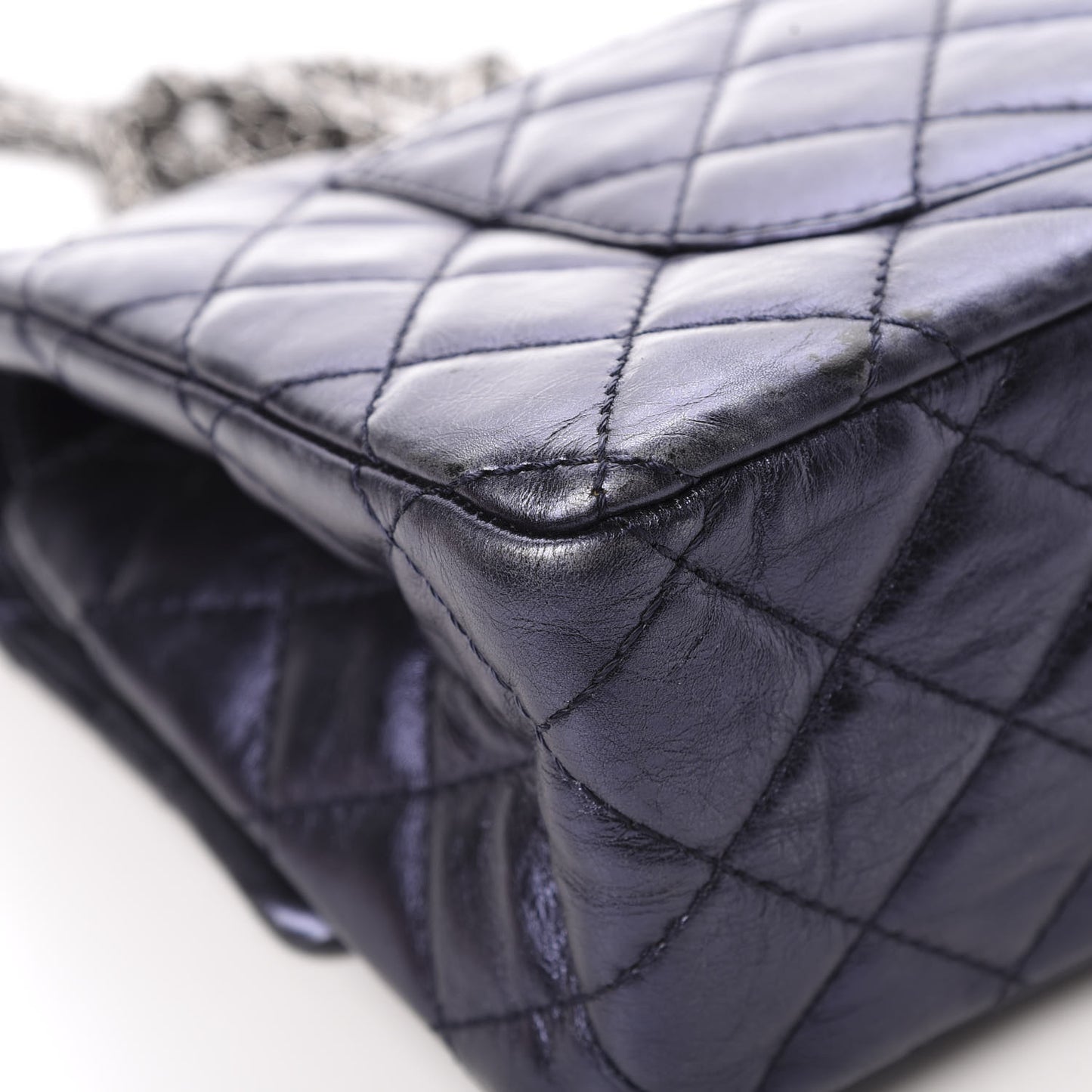 Metallic Calfskin Quilted 2.55 Reissue 226 Flap Marine Fonce