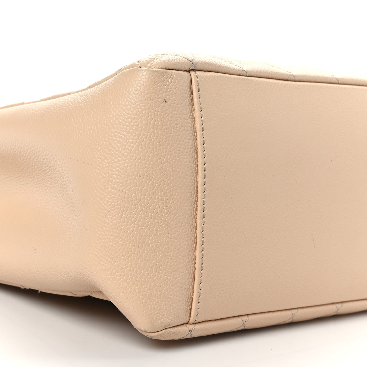 Caviar Quilted Grand Shopping Tote GST Beige Clair