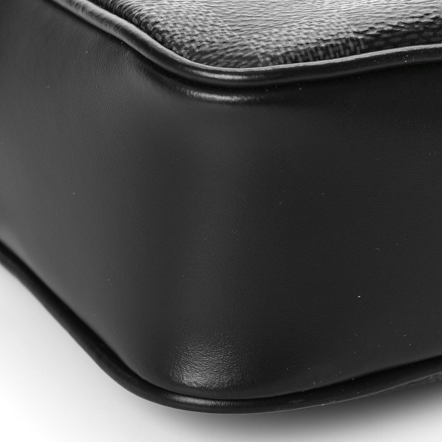 Damier Graphite Kasai Clutch