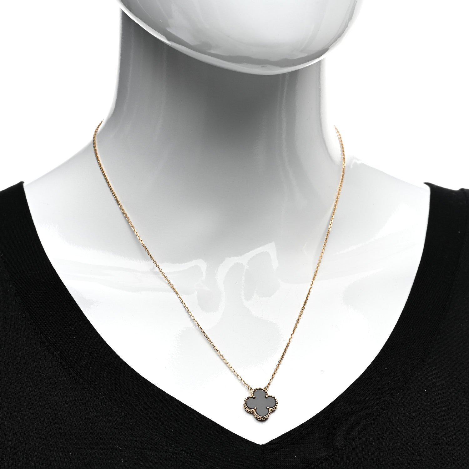 Van Cleef & Arpels 18K Yellow Gold Black Onyx Vintage Alhambra Pendant Necklace 2 of 4