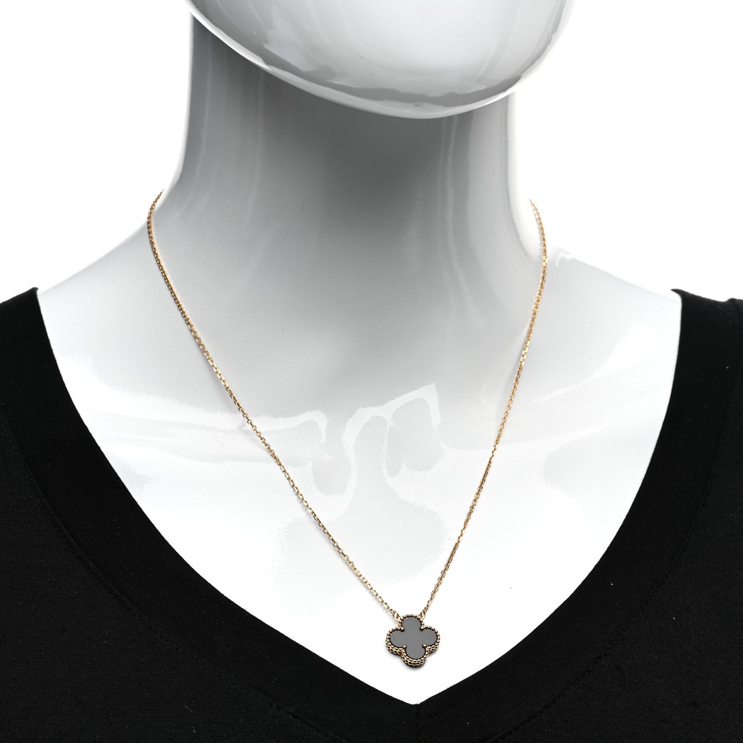 18K Yellow Gold Black Onyx Vintage Alhambra Pendant Necklace