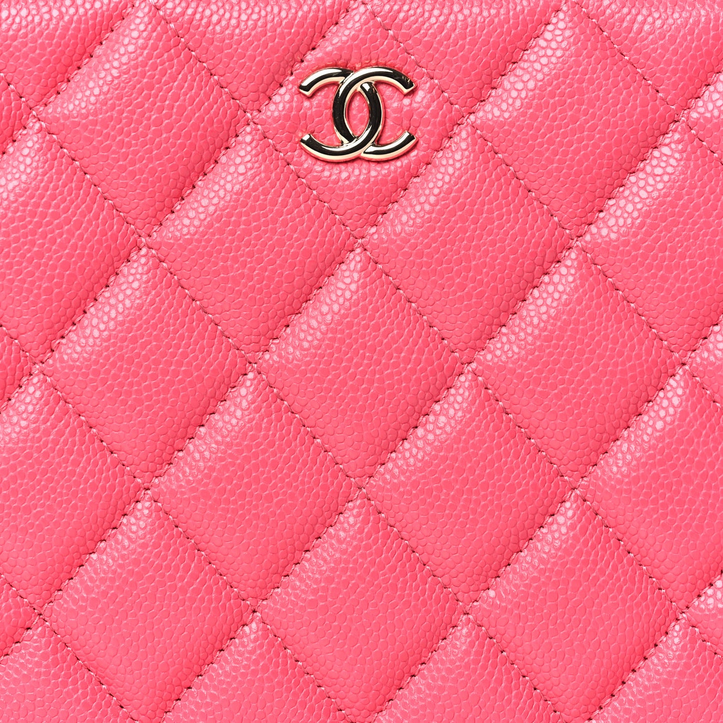 Caviar Quilted Cosmetic Case Pink