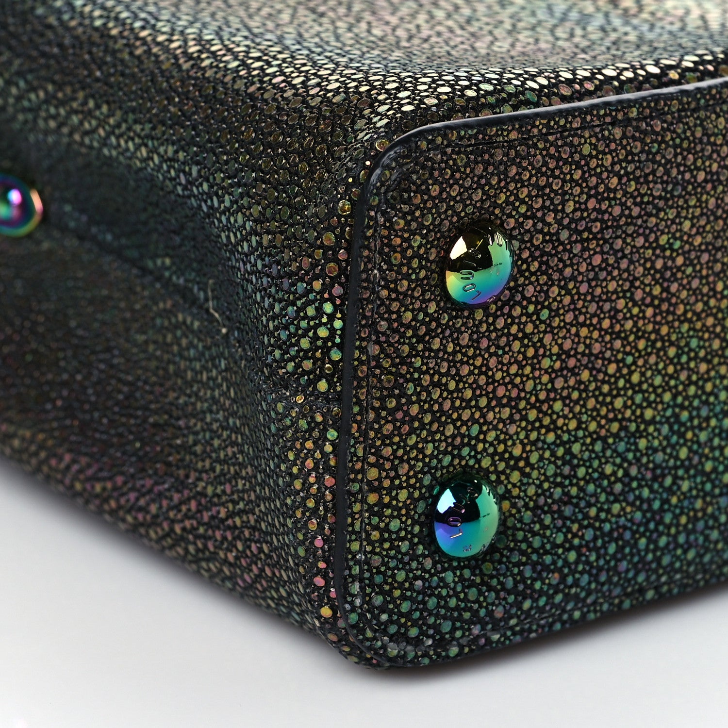 Louis Vuitton Iridescent Stingray Capucines Mini Black Multicolor 7 of 8