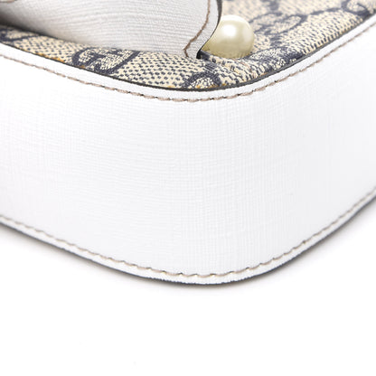 Gucci GG Supreme Monogram Childrens Octopus Messenger Bag White 9 of 10