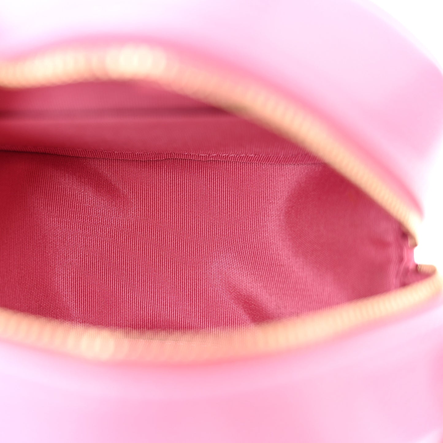 Caviar Quilted Gripoix CC Round Clutch With Chain Pink