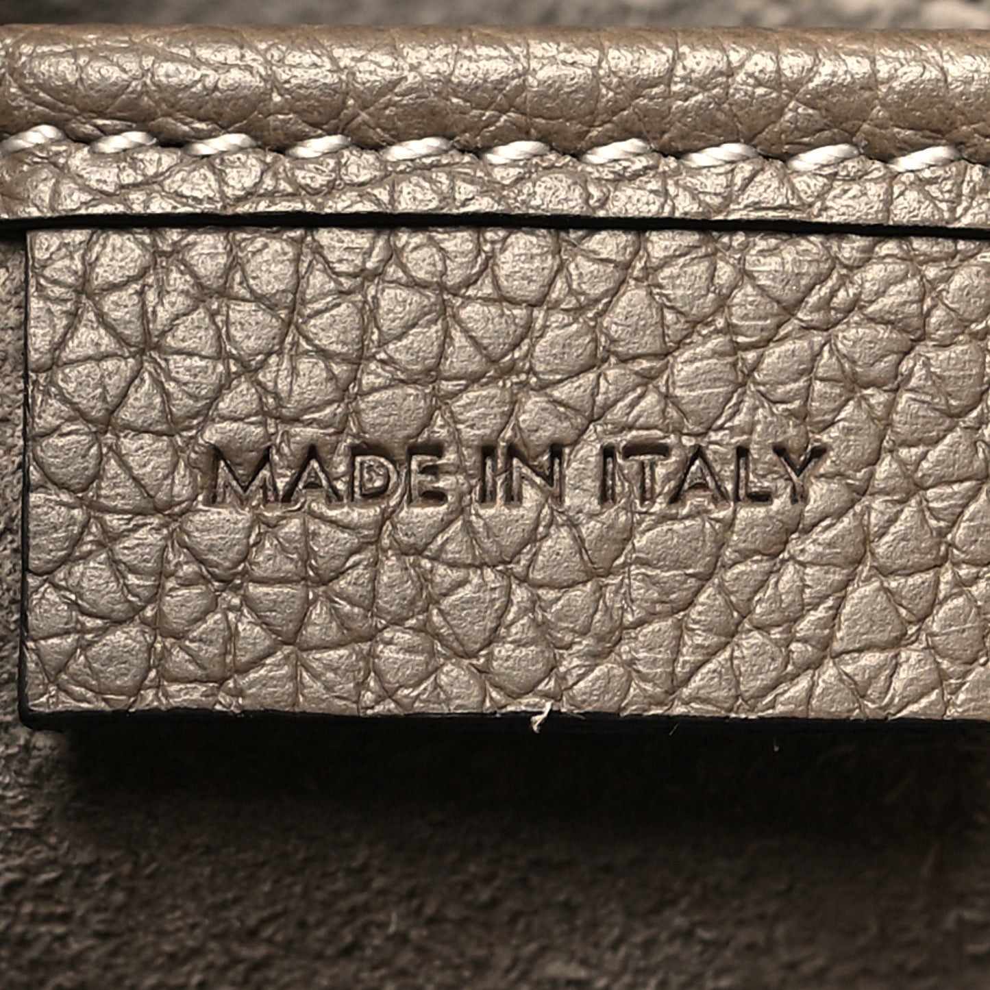 Drummed Calfskin Nano Luggage Souris