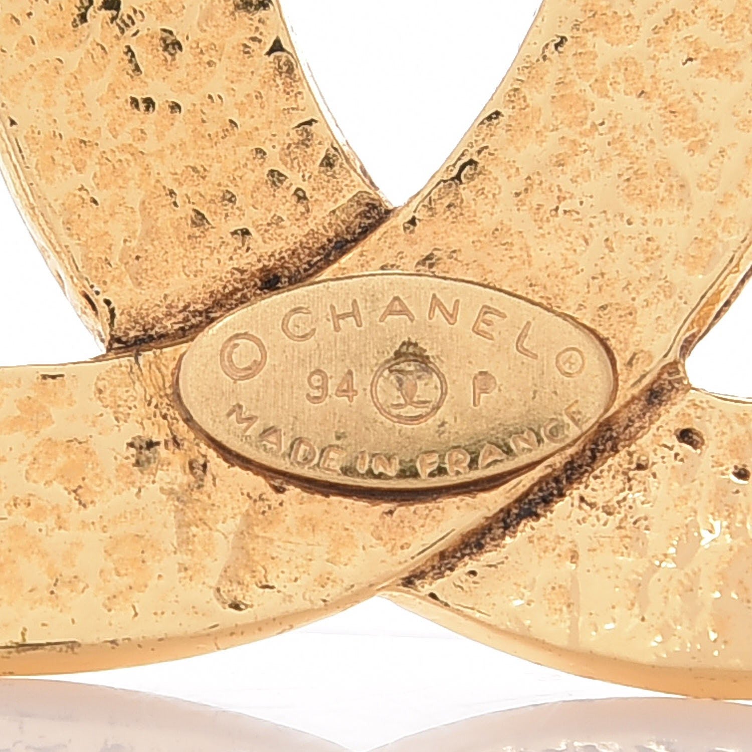 Chanel CC Large Brooch Gold 5 of 5