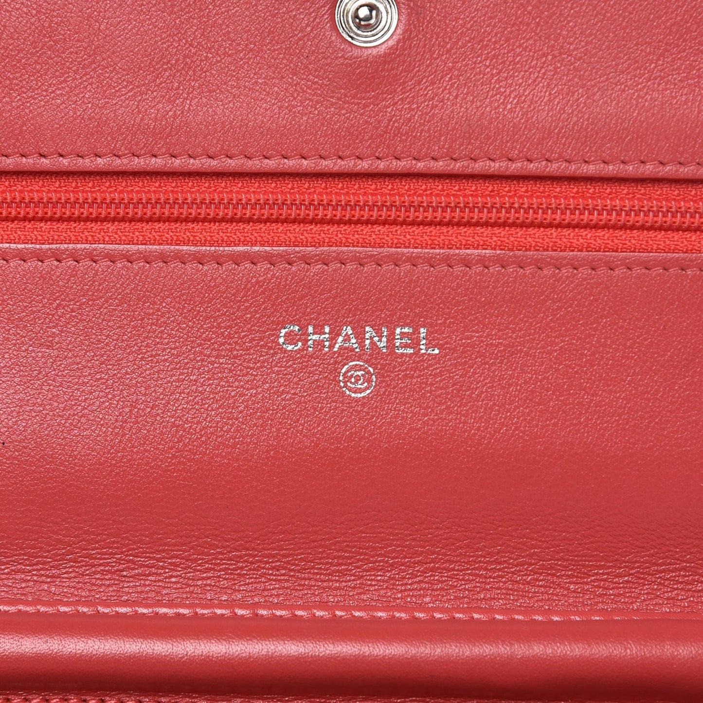 Patent Quilted Wallet On Chain WOC Coral