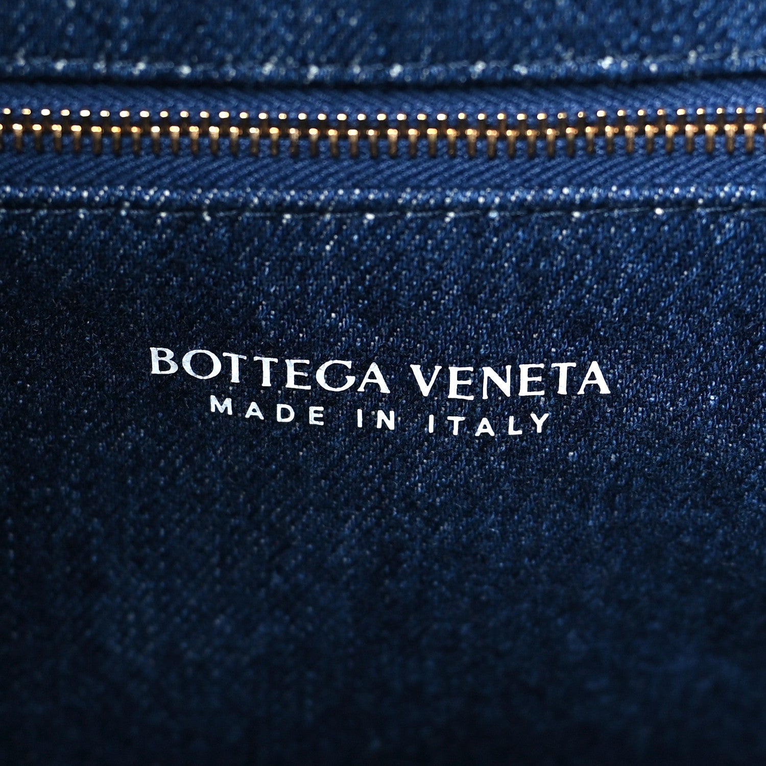 Bottega Veneta Denim Nappa Intrecciato Large Hop Abyss Indigo 5 of 9