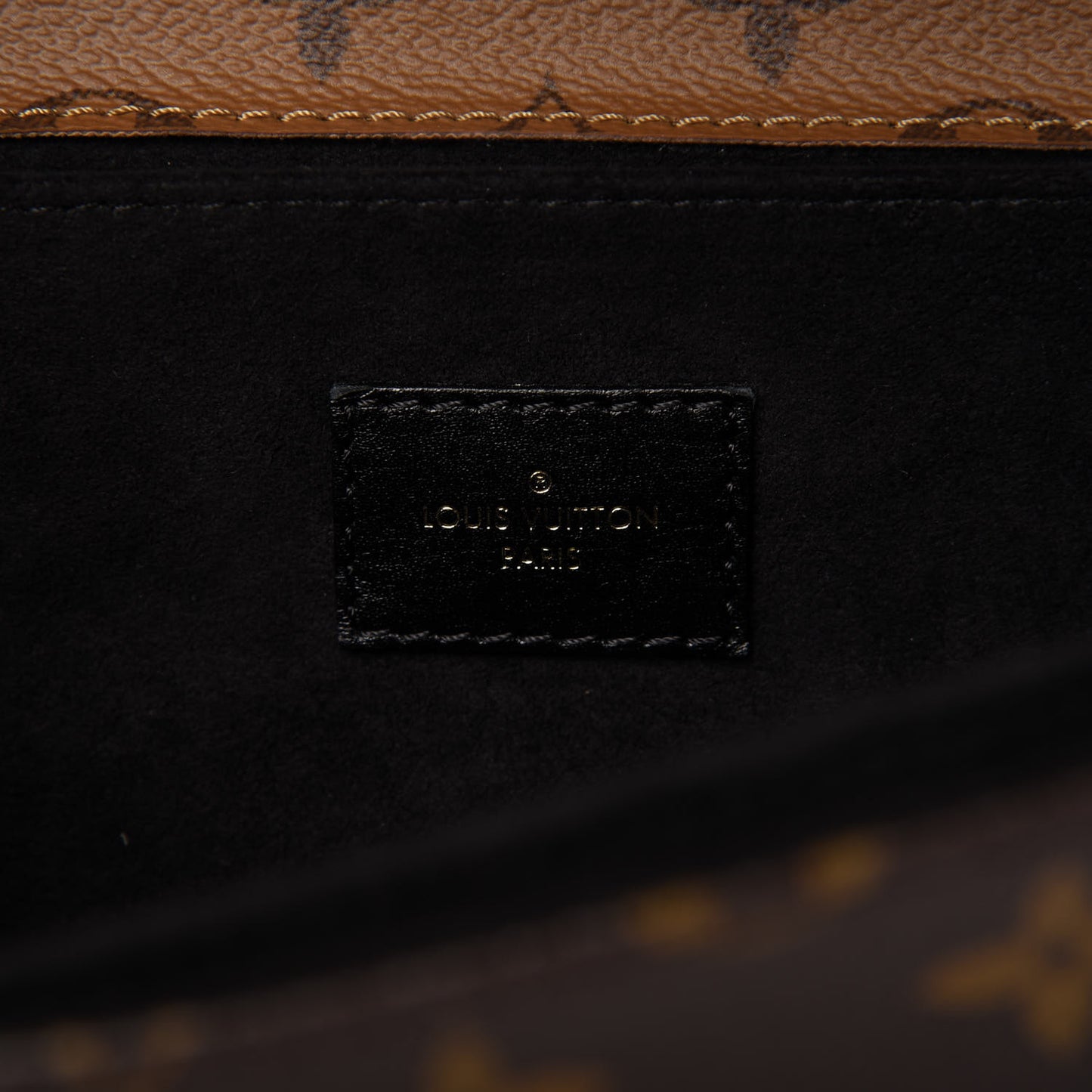 Reverse Monogram Pochette Metis