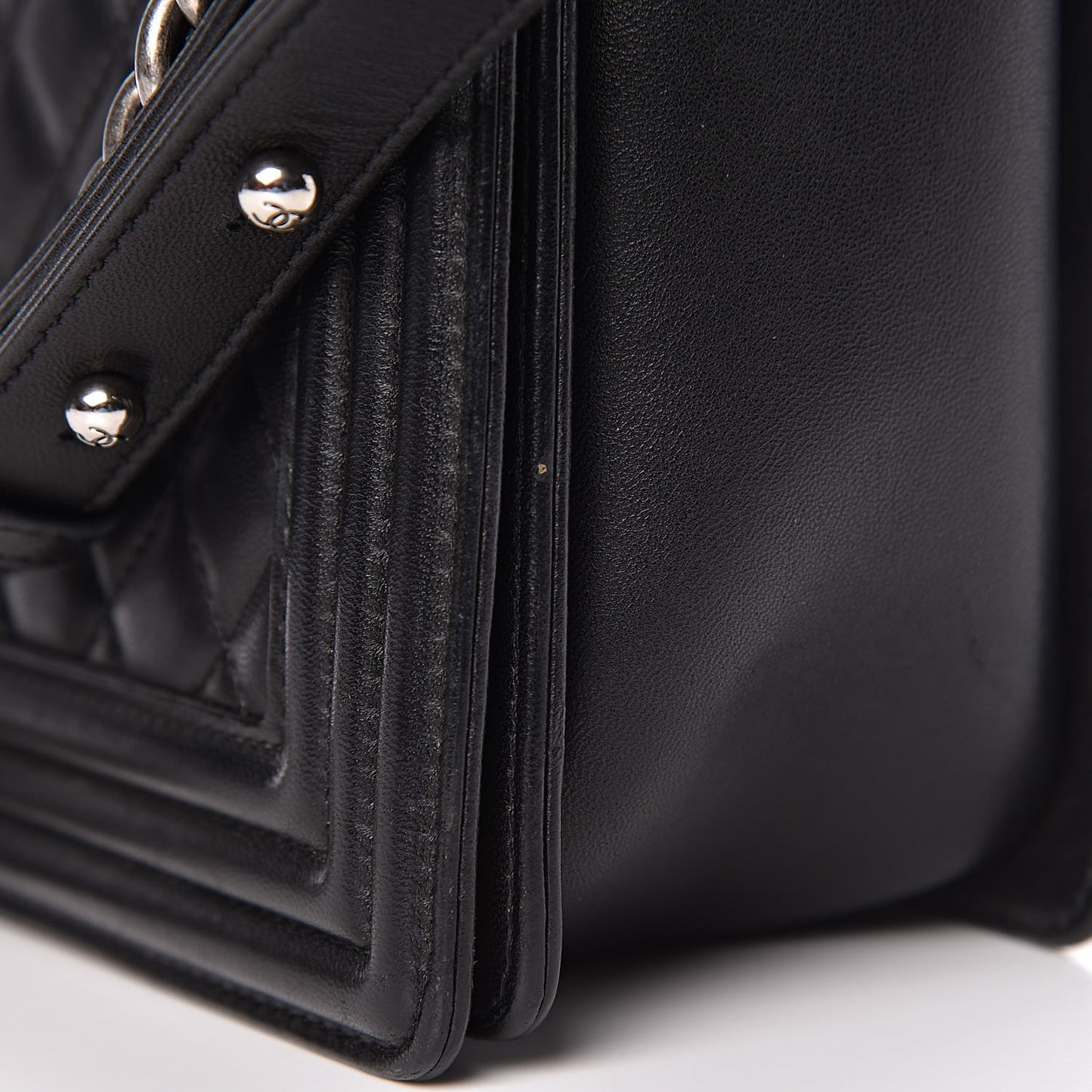 Lambskin Quilted Large Boy Flap Black