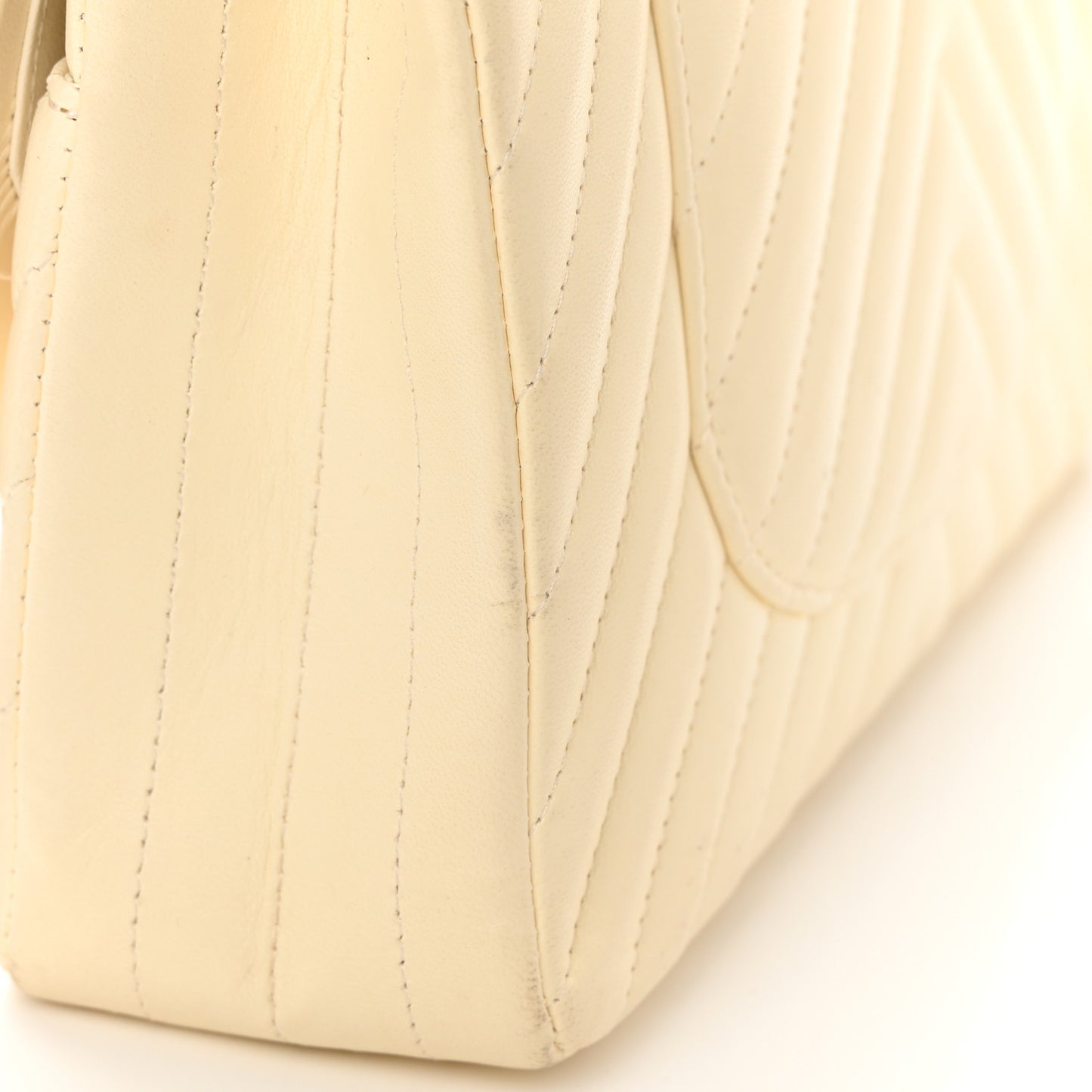 Lambskin Chevron Quilted Medium Double Flap Ivory