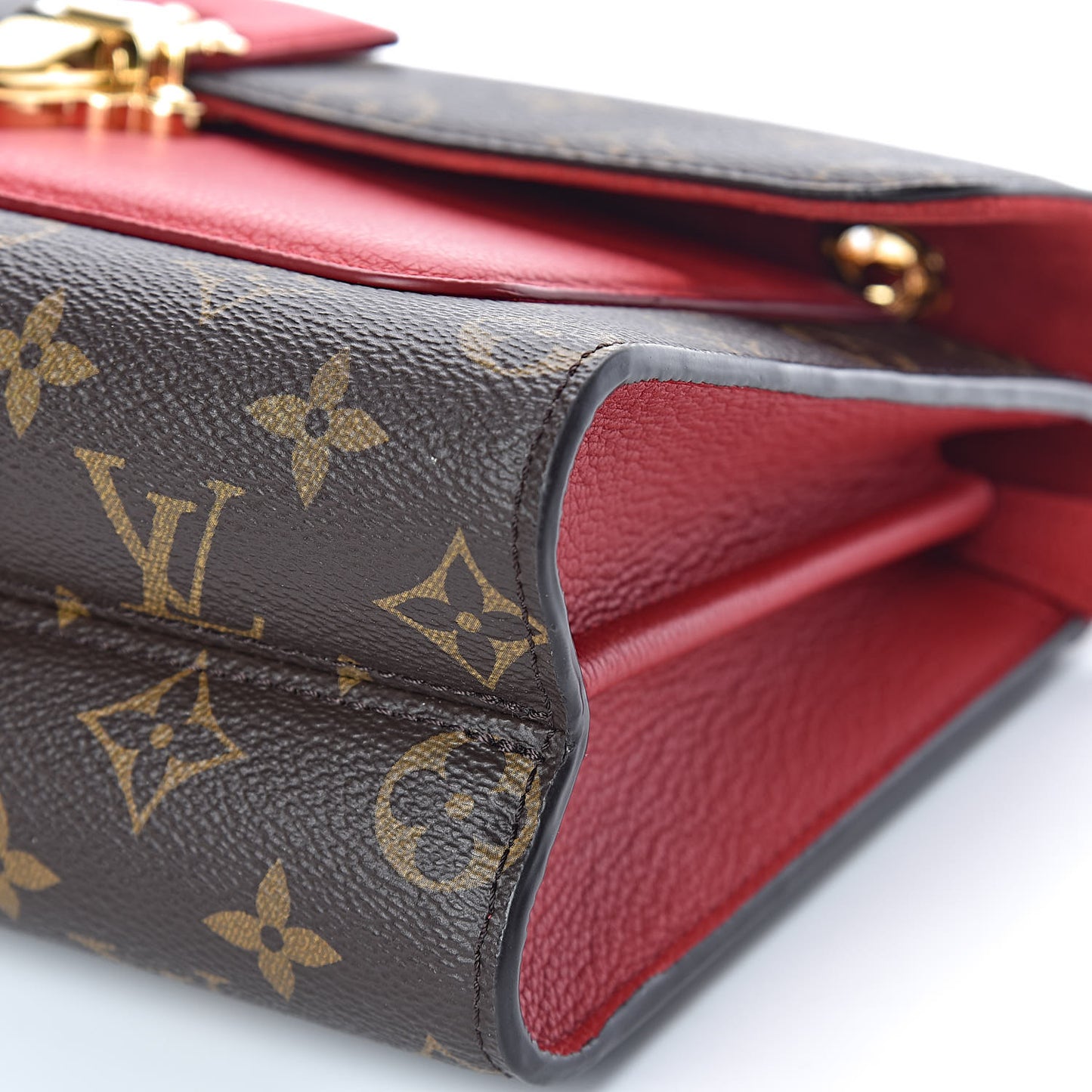 Monogram Victoire Cherry