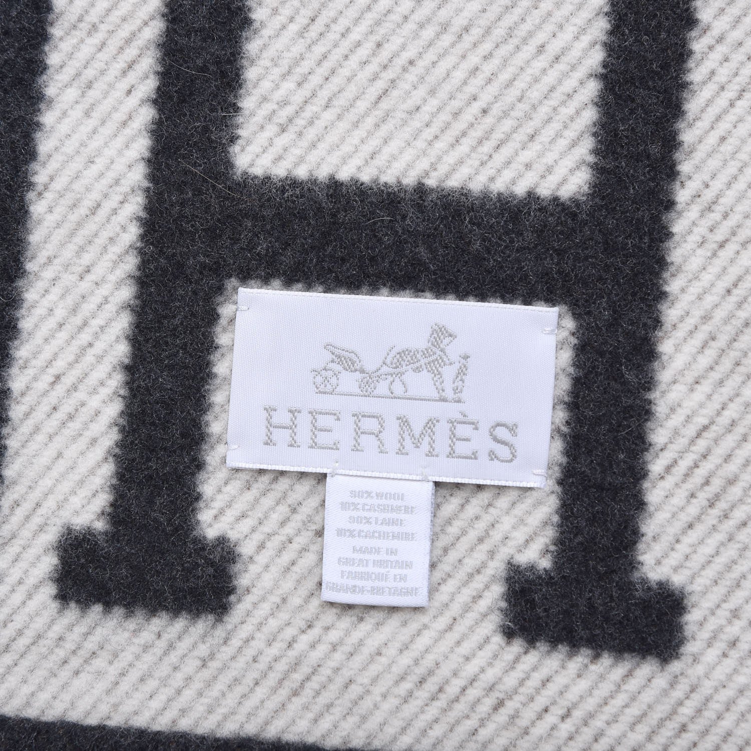 Hermes Wool Cashmere Avalon Blanket Ecru Gris Fonce 5 of 5