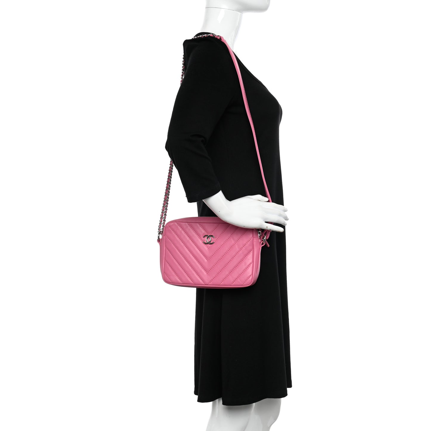 Lambskin Chevron Quilted Small Promenade Camera Case Pink
