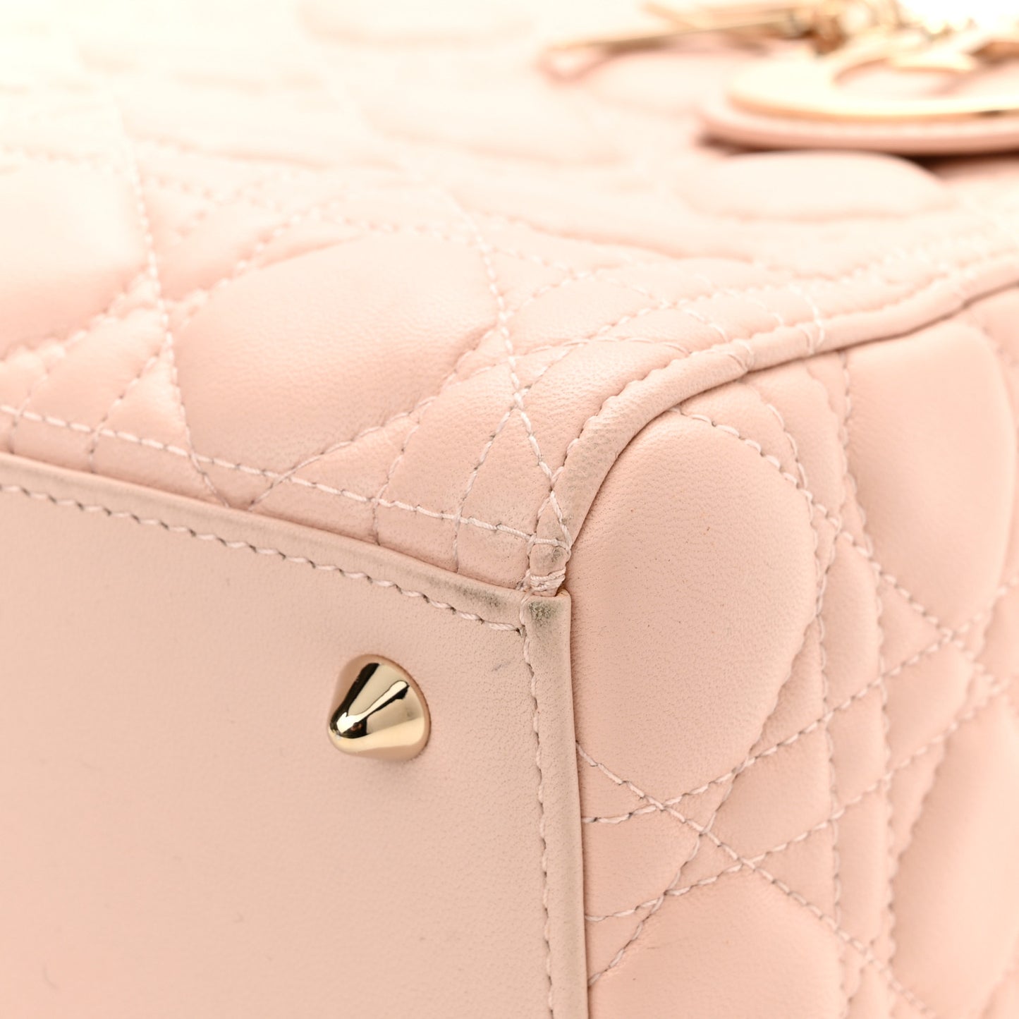Lambskin Cannage Medium Lady Dior Light Pink