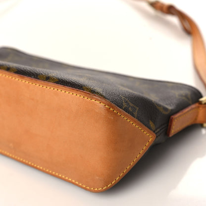 Louis Vuitton Monogram Trotteur 8 of 9