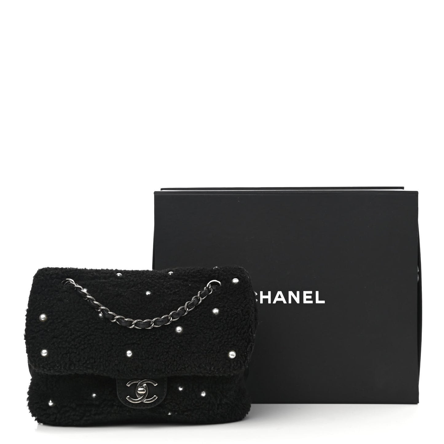 Shearling Lambskin Pearl Flap Black