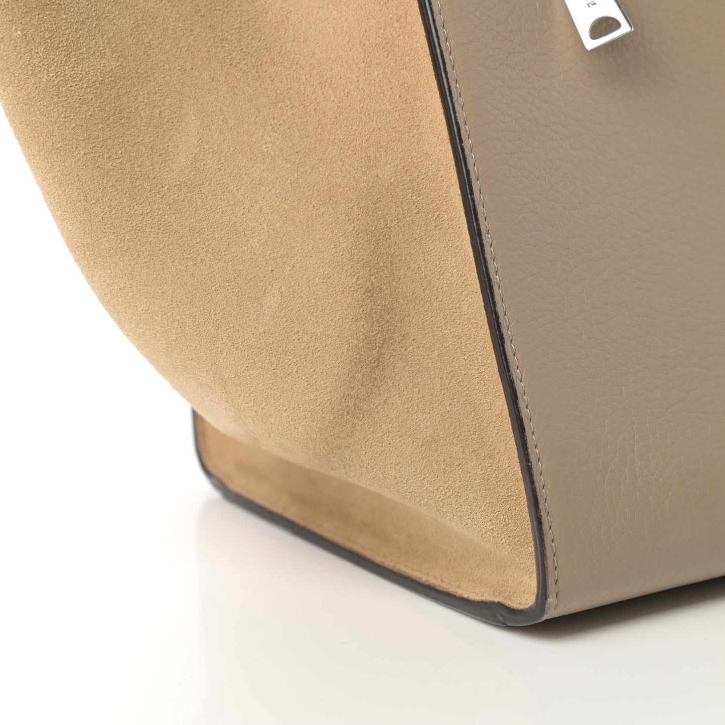 Drummed Calfskin Suede Small Trapeze Dune