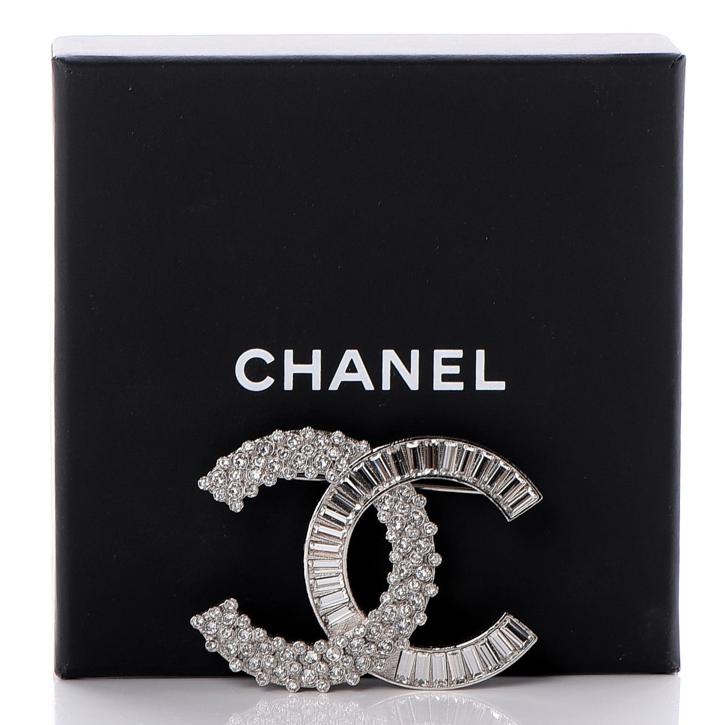 Baguette Round Crystal CC Brooch Silver