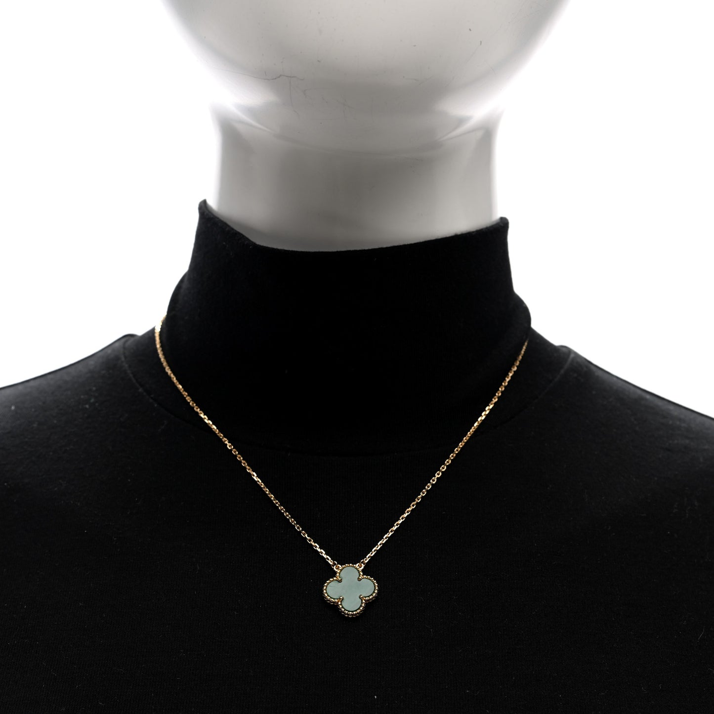 18K Yellow Gold Malachite Vintage Alhambra Pendant Necklace