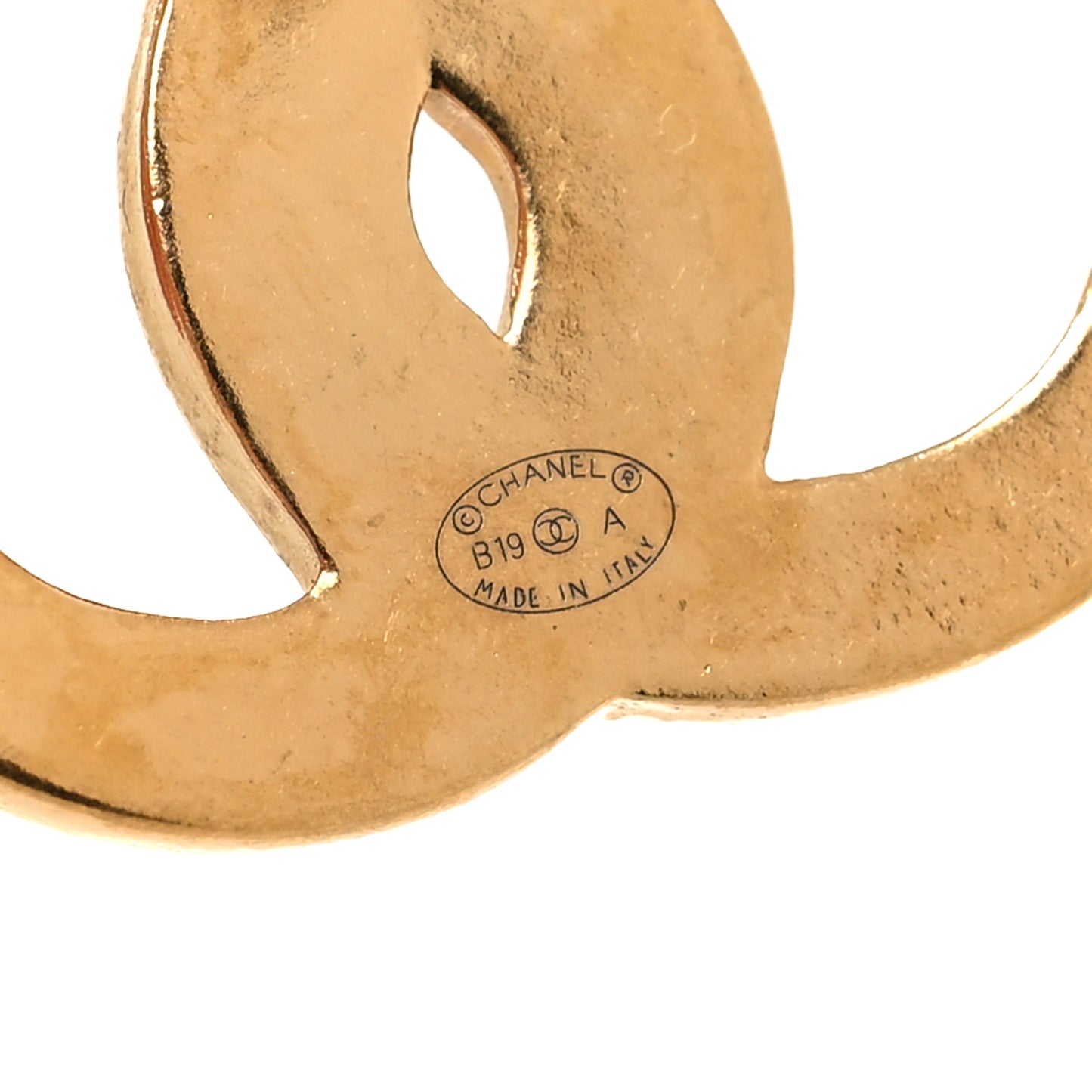 Metal Textured CC Earrings Gold