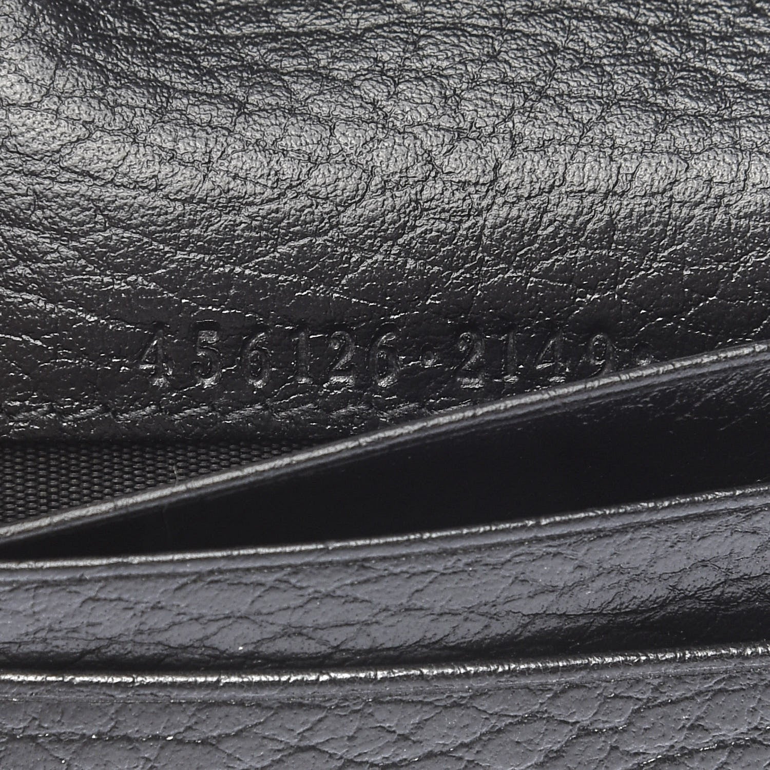 Gucci Pebbled Calfskin GG Marmont Card Case Black 7 of 8