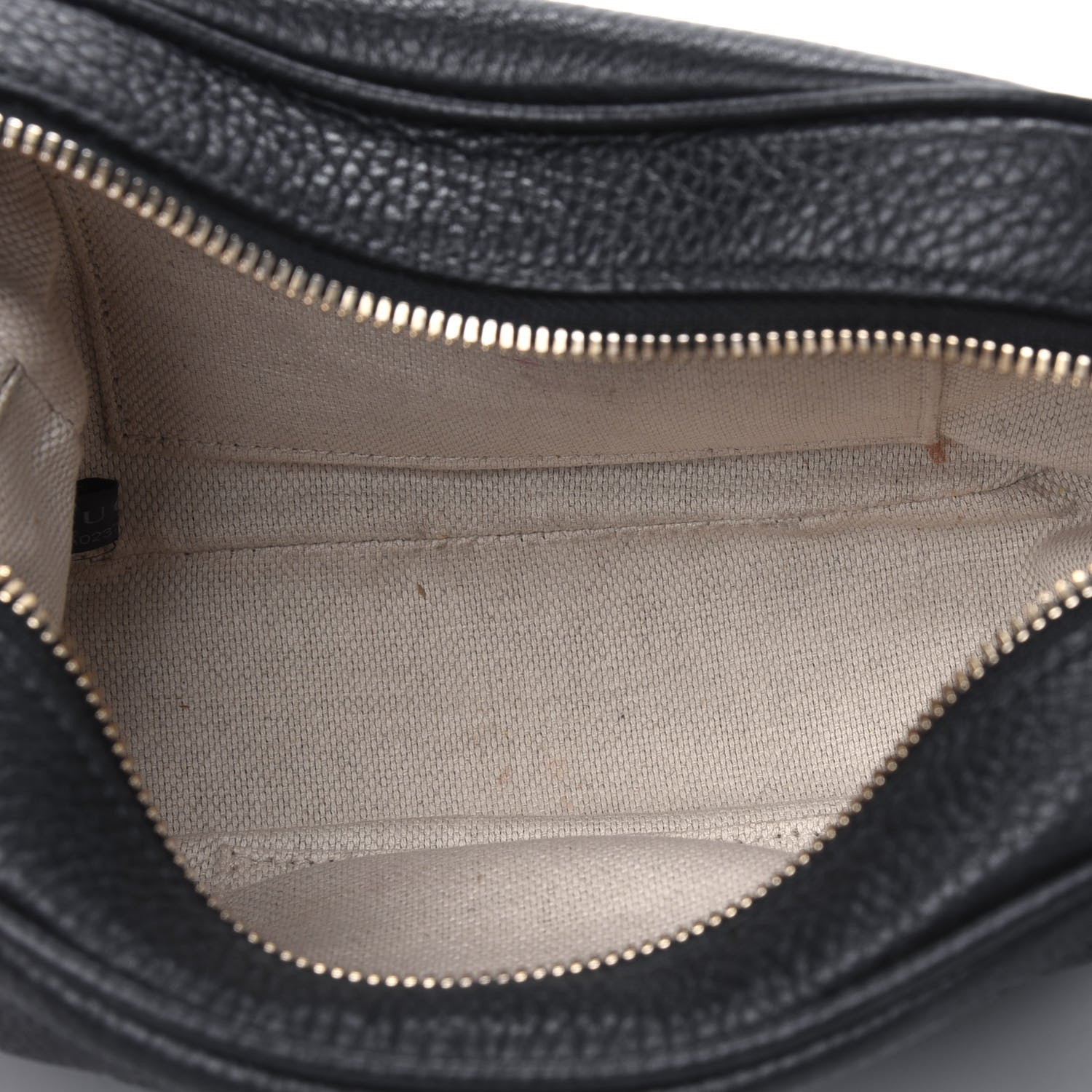 Gucci Pebbled Calfskin Small Soho Disco Bag Black 4 of 5