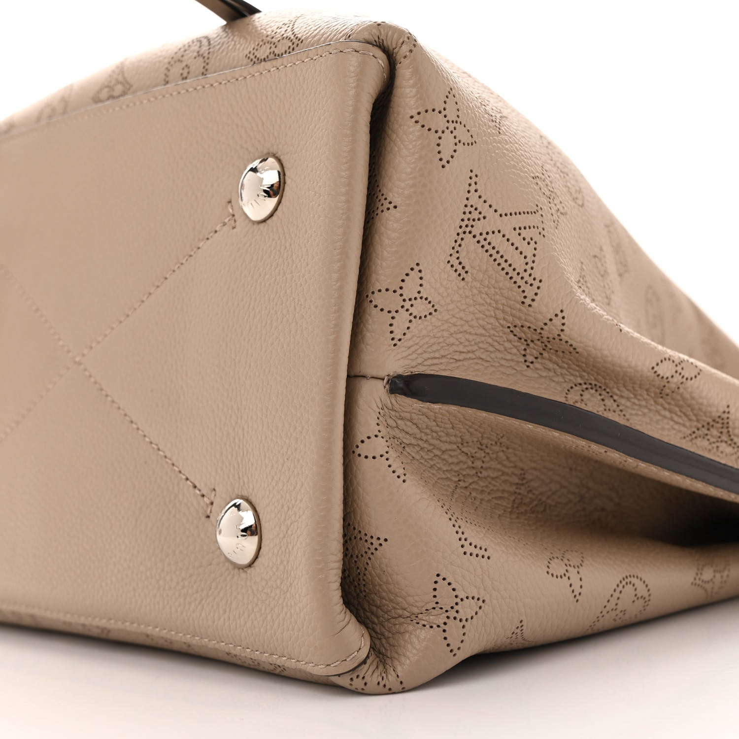 Louis Vuitton Mahina Muria Galet 10 of 13