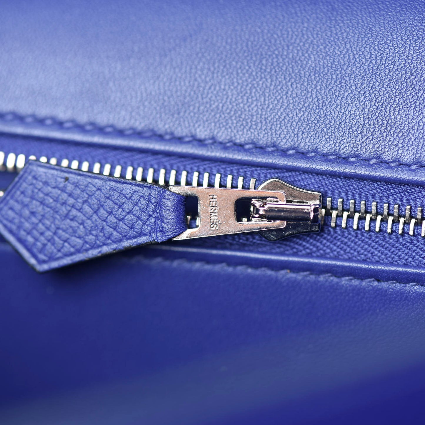 Epsom Constance 24 Bleu Electrique