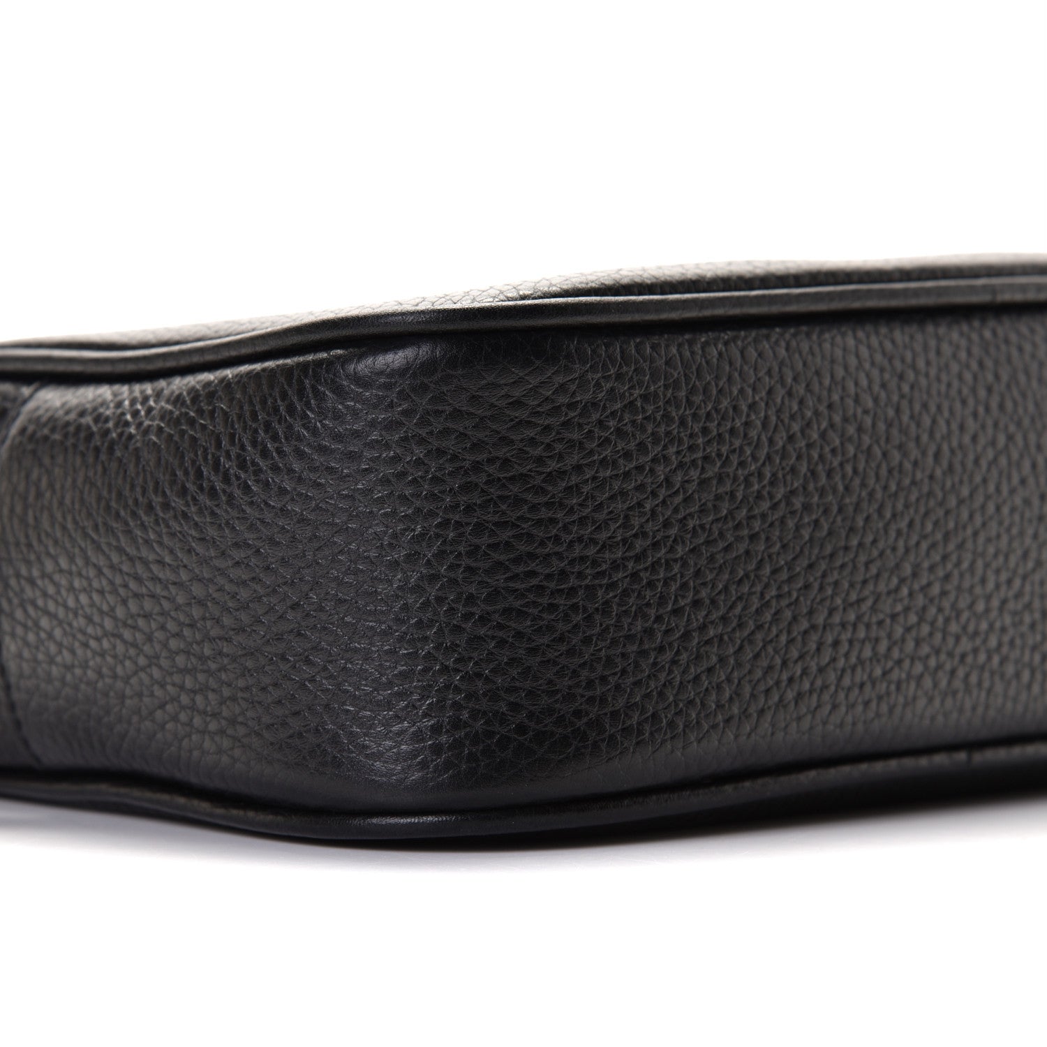 Gucci Pebbled Calfskin Small Soho Disco Bag Black 4 of 7