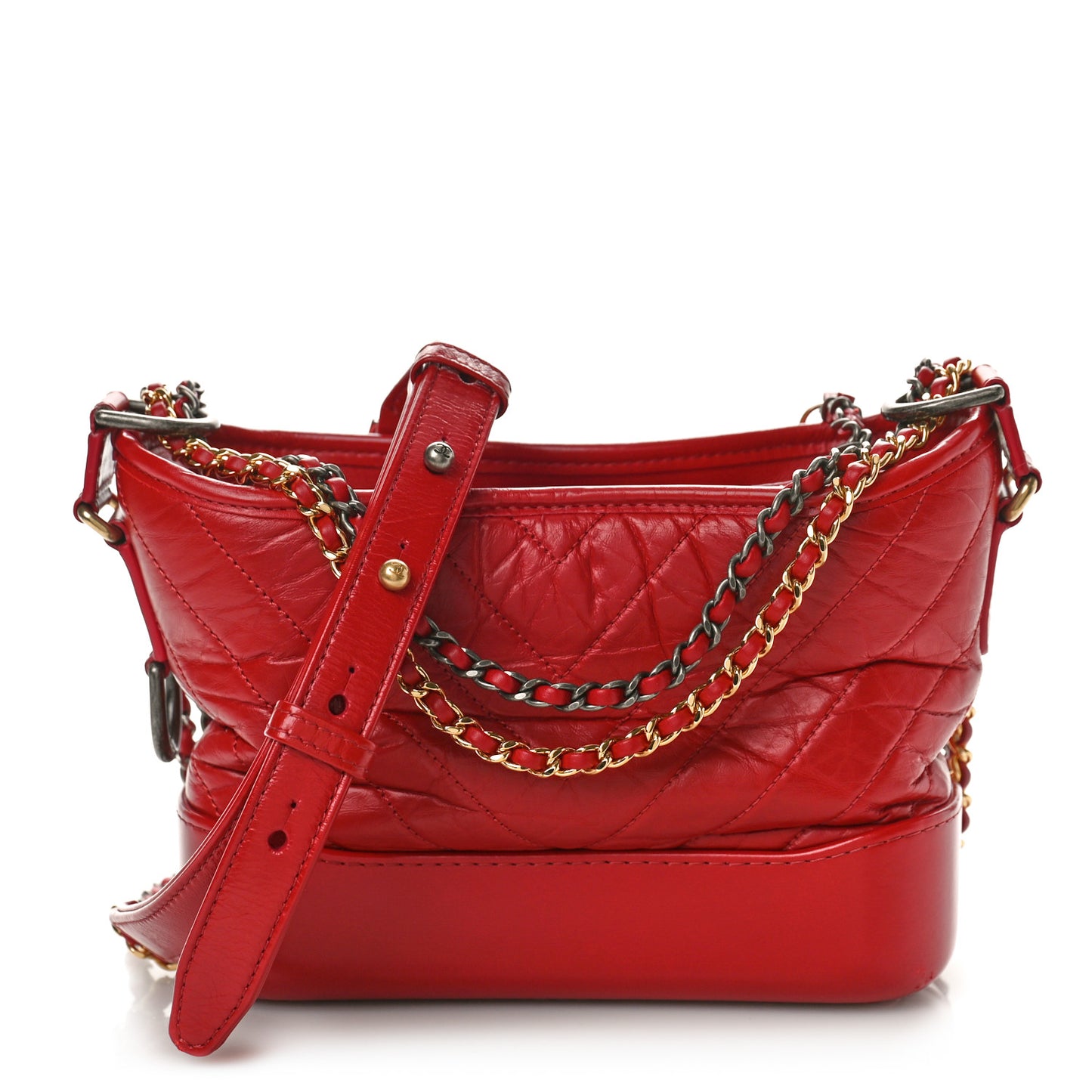 Aged Calfskin Chevron Quilted Small Gabrielle Hobo Red