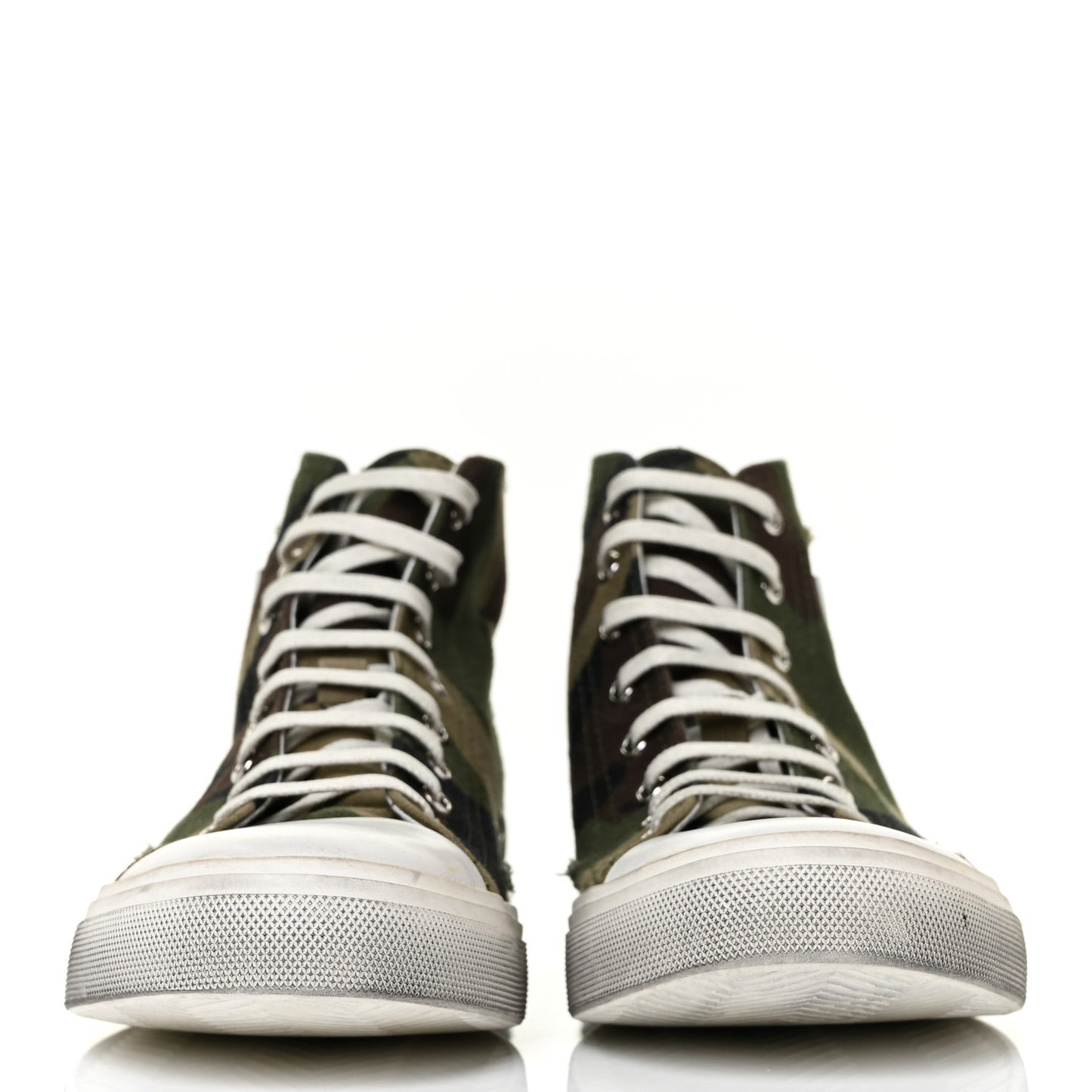 Distressed Canvas Camouflage Print Bedford Hightop Sneakers 41