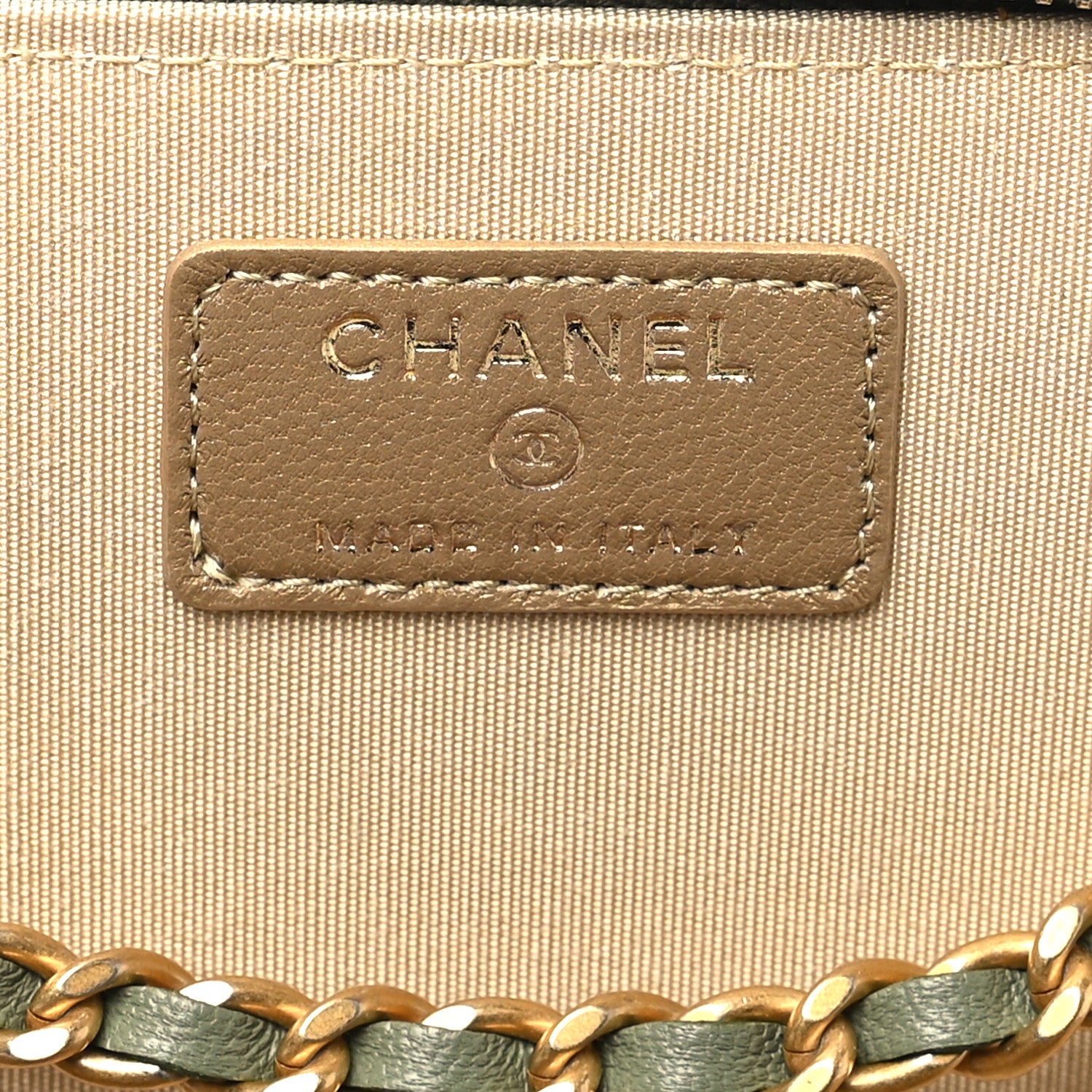 Chanel Lambskin Quilted Small Pearl Crush Vanity Case With Chain  Green 7 of 12
