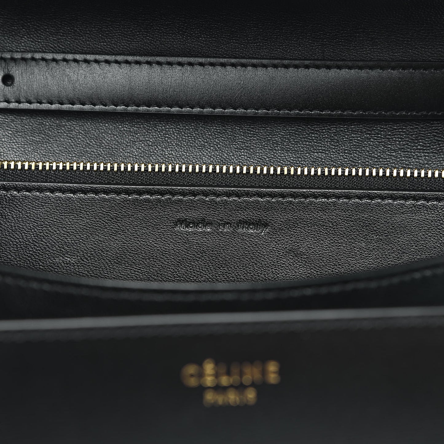 Box Calfskin Medium Classic Box Flap Bag Black