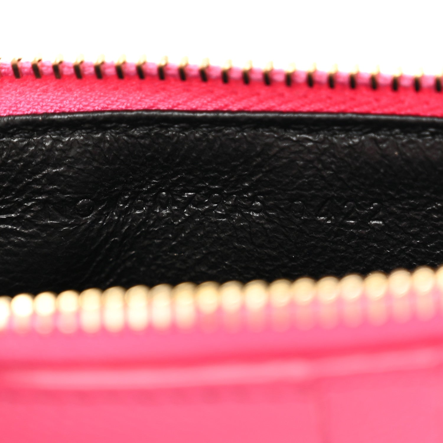 Saint Laurent Grain De Poudre Matelasse Chevron Monogram Fragments Zippered Card Case Fresh Fuxia 6 of 8